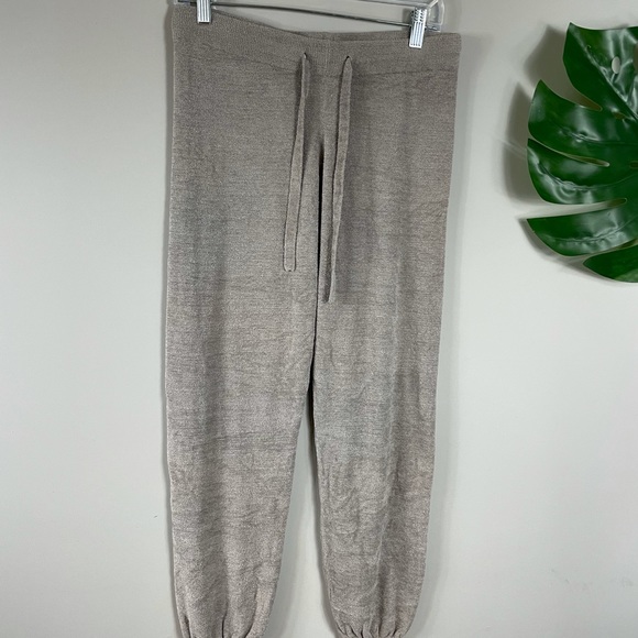 Barefoot dreams pajamas - Picture 4 of 10